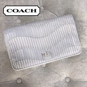 NEW! COACH Gray clutch bag NWOT